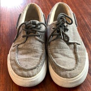 Old Navy  light Gray Boat shoe